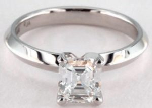 1.01 CARAT F VS1 EMERALD CUT DIAMOND